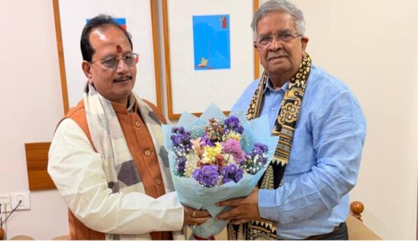 गुजरात मॉडल पर विकसित होंगे बिहार के शहर; गांधीनगर पहुंचे डिप्टी सीएम विजय सिन्हा