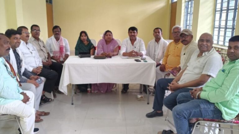 पंचायत चुनाव 2026 से पहले परिसीमन की मांग तेज, समस्तीपुर में मुखिया संघ ने पारित किया प्रस्ताव